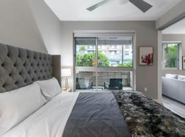 Brand New WeHo Luxury Apartment, pet-friendly hotel in Los Angeles
