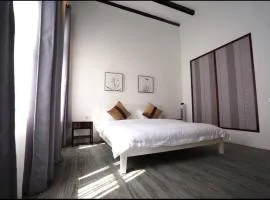 Ipoh Old Town Heritage Family Suite-6R4B -12-16pax