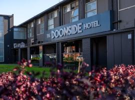 Doonside Hotel, отель с парковкой в городе Doonside