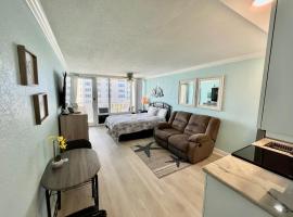 Pirates Cove 4th Floor Balcony Remodeled Condo, serviced apartment in Daytona Beach