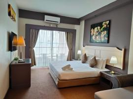 Seaview Deluxe@Rainbow Paradise Tg Bungah 4pax, Ferienwohnung mit Hotelservice in Tanjung Bungah
