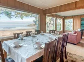 Agate Beach Oceanfront (Suite A)