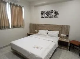 Hotel Jay Palace Inn