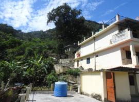 New Shiv Palace by StayApart, hotel v destinaci Ukhimath
