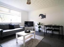 Deedes Apartment, hotel in Airdrie