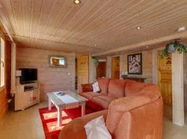 Riverside Chalet Retreat