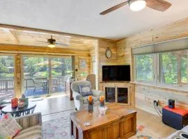 Kilgore Lakefront Home with Private Dock and Pier!