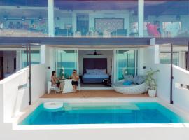 Epic Suites Bohol ADULTS ONLY، فندق في داويس