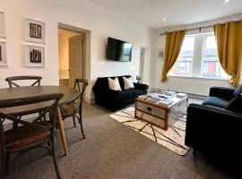 Stylish 3Bed apartment with FREE PARKING