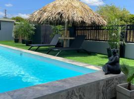 Palmhouse Apartments Aruba 1- 4 persons, hotel i Savaneta