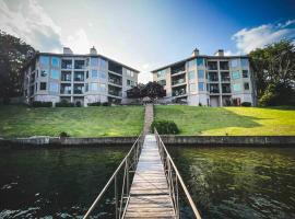 Long Island Condo, feriebolig i Hot Springs