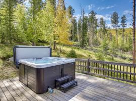 Lead Lodge Near Mickelson Trail and Terry Peak, hotel v destinaci Lead