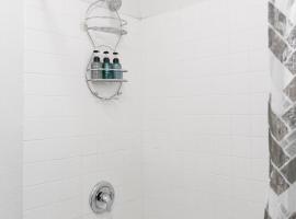 1900 Sqft House 5beds,3bath With heated Pool,spa,bbq, hotel i Las Vegas