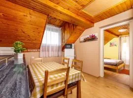 Holiday home in Balatonkeresztur 42287