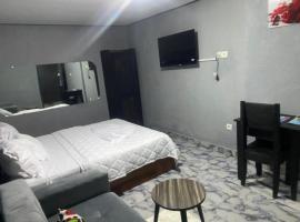 Sunrise Center Bonapriso, hotel near Douala International Airport - DLA, Douala