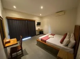 Warsa's Garden Bungalow and Spa