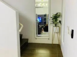 Afrinas Islamic Homestay Banting