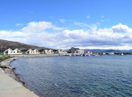 Arctic Seasport, hôtel à Løding