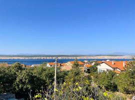 Apartmani Ružić, hotel i Jadranovo