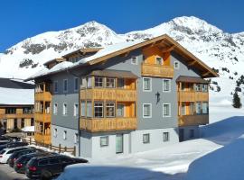 Aparthotel Bernhof, hôtel à Obertauern près de : Schonalmbahn