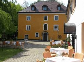 Hotel Schloss Fuchsmühl, hotel v destinaci Fuchsmühl