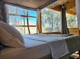 Jabali Mountain Cabin, bed and breakfast en Iringa
