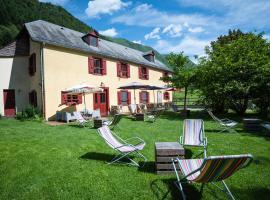 Gite Auberge Les Cascades, hôtel à La Mongie