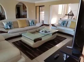 Spacious Perfect Relaxation in the heart of Umhlanga