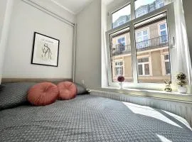 MMRent Simplicity Room