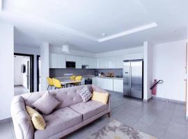 Labone Luxury Condo and Apartment in Accra - FiveHills homes, familjehotell i Accra