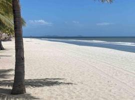 Surfer’s Sanctuary on uncrowded beach!, departamento en Punta Chame