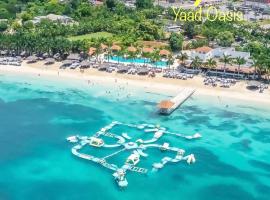 Yaad Oasis, hotell i Discovery Bay
