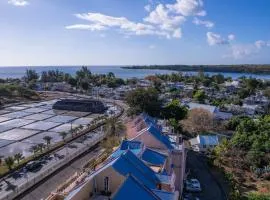 Tamarin Seaside Apartment