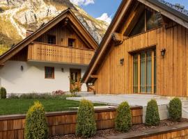 PRIVILLAGE Stare - Villa & Chalet, cottage ở Bohinj
