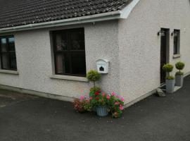 Lynn's Lodge, self catering accommodation in Randalstown