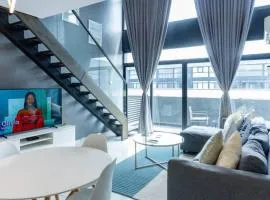 2 Bed Loft @ Embassy Gardens
