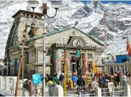 Kedarnath nearHouse by prithvi yatra Hotel