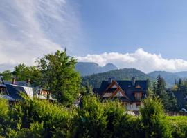 Apartament LUX Giewont View Droga Do Walczak&oacute;w 30 by RentiloPL, Golfhotel in Zakopane