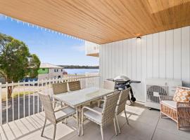 Ohana Apartments 103, íbúð í Batemans Bay