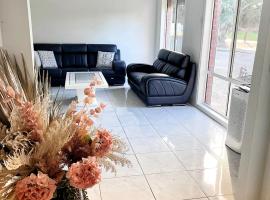 Luxurious Family Home, casa o chalet en Sydenham