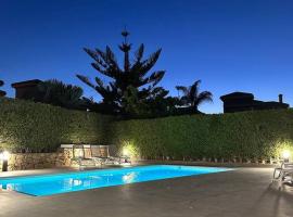 Beautiful 3 bed villa on Mar Menor golf resort, hotel v mestu Torre-Pacheco