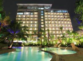 Ijen Suites Resort & Convention, מלון במאלאנג