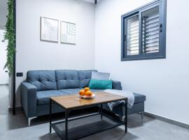 Luxury Central Old Town Apartment, alquiler vacacional en Beer Sheva