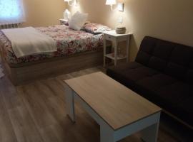 Un Rincón Tranquilo., habitación en casa particular en Manzanares el Real