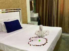 New Abdeen palace hostel