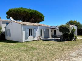 Villa First d’Aromm Au Nord de l’île D’oleron, hotel di Saint-Denis-dʼOléron