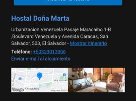 Hostal doña marta, отель в городе Вальдивия