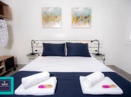 Mara 2 Playa del Burrero junto al mar, wifi gratis, hotel in Ingenio