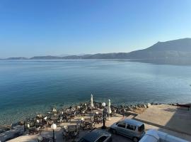 코린토스에 위치한 호텔 Beach Retreat in town