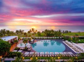 Pullman Phuket Karon Beach Resort, hotel v destinaci Karon pláž